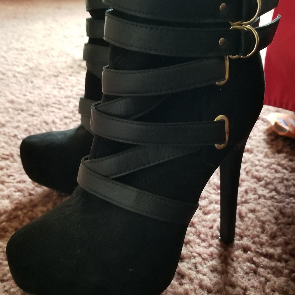 High Heels - image 2